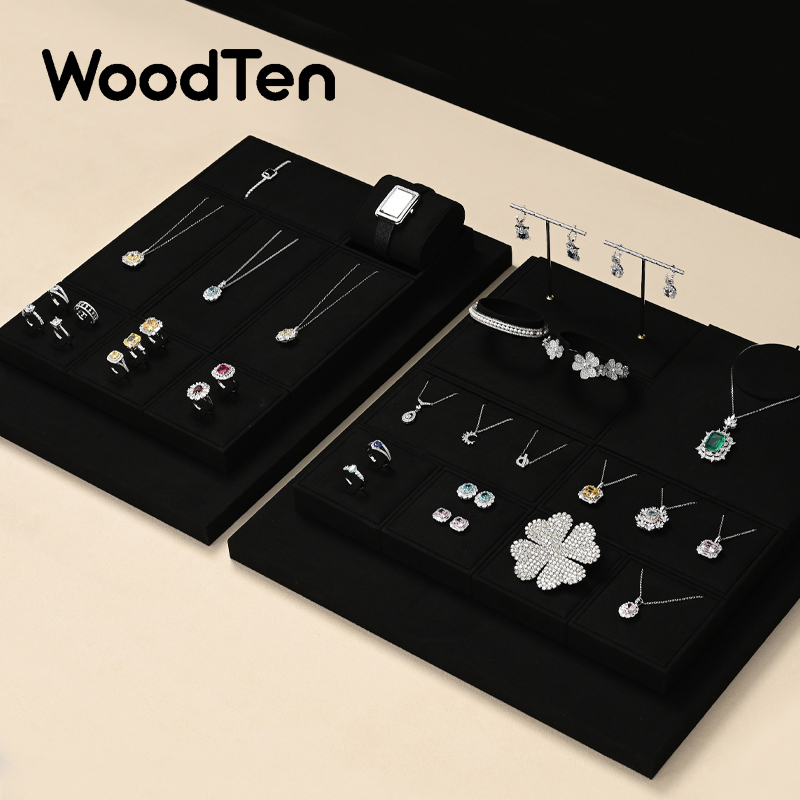 Jewelry And Watches Exhibition - WoodTen Light Luxe Sieraden Display Stand