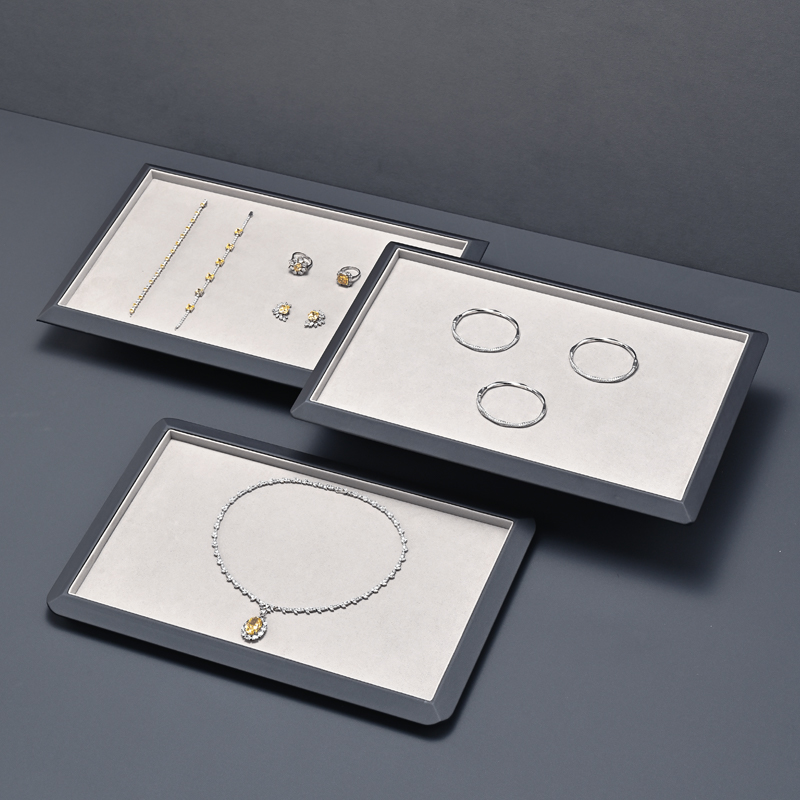 Oirlv Lederen Sieradenschaal L - Jewelry Store For Watches recensie en prijs