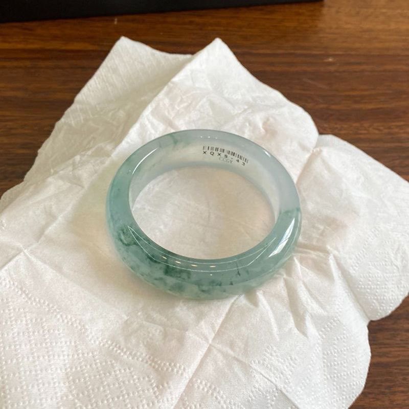 IJs-Burmaanse Jadeiet Armband  - Jewelry & Watches Spółka Z Ograniczoną Odpowiedzialnością recensie en prijs
